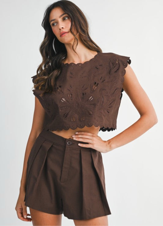 Chocolate Embroidery Scallop Set